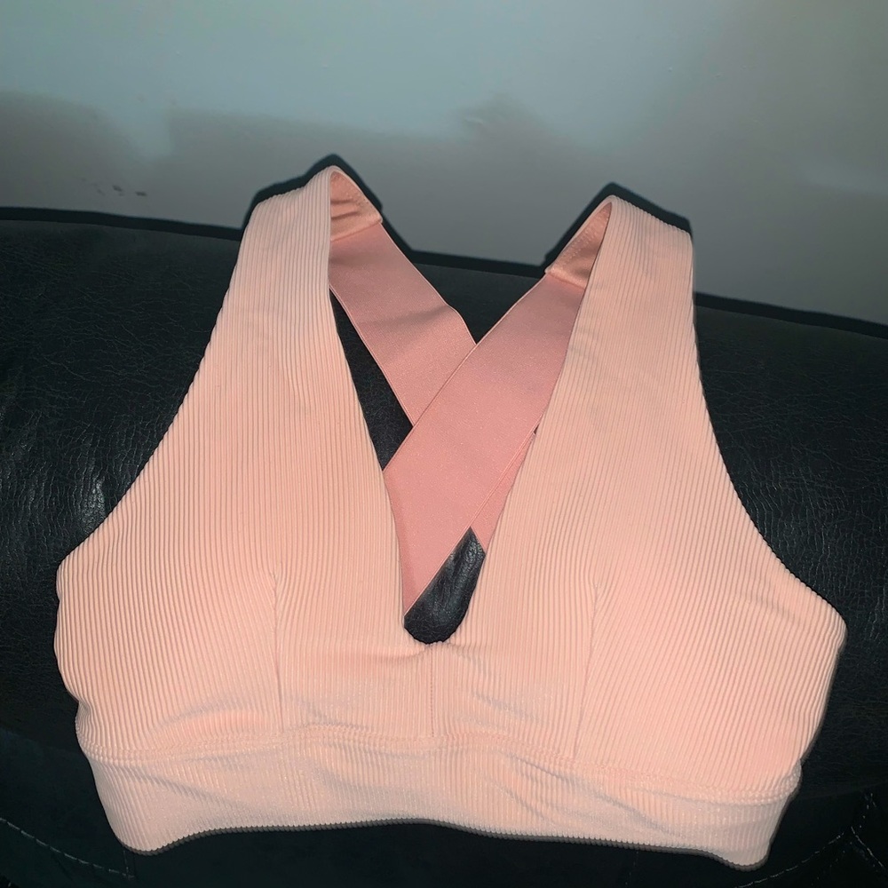 H&M light pink sports bra size XS